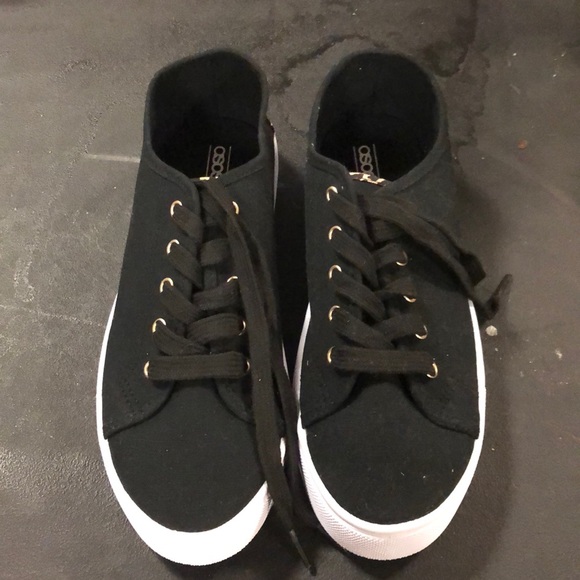ASOS Shoes - Black sneakers with leopard print detail
